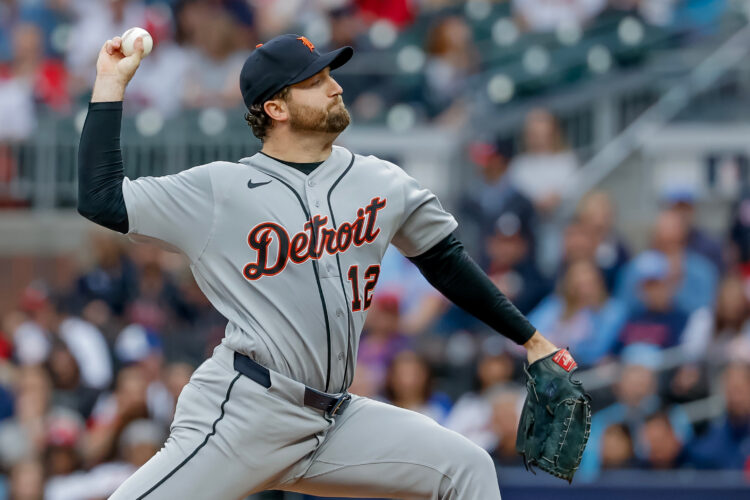 Tigers' Casey Mize exits vs. Braves with groin tightness and Javier Báez leaves with foot injury